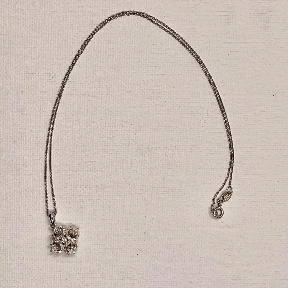 Sterling Silver Diamond Pendant Necklace (1/3 ct. tw.) - Picture 7 of 16
